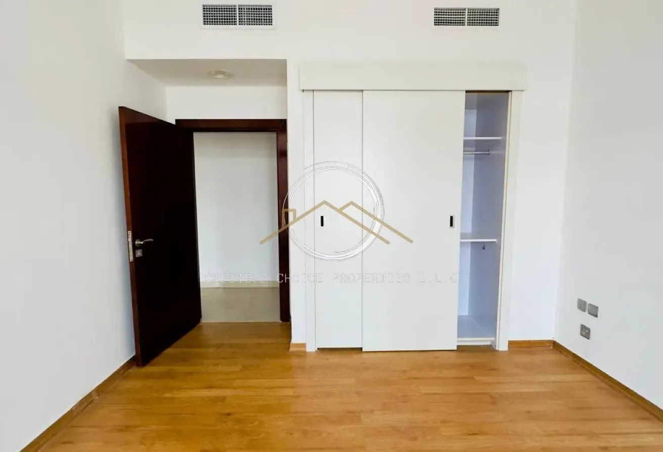 3BHK with Maidsroom | Near Metro and Malls |Family