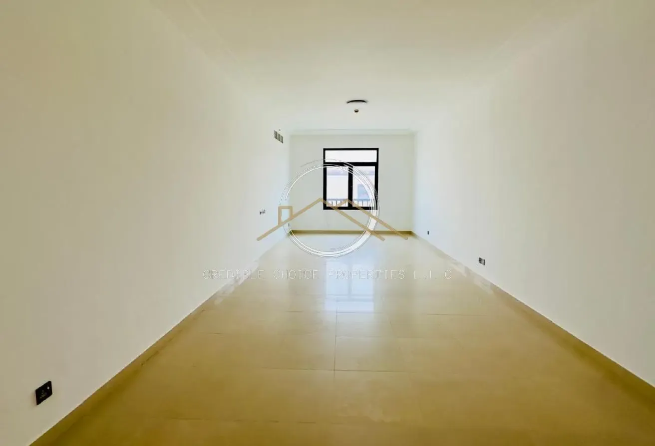 3BHK with Maidsroom | Near Metro and Malls |Family