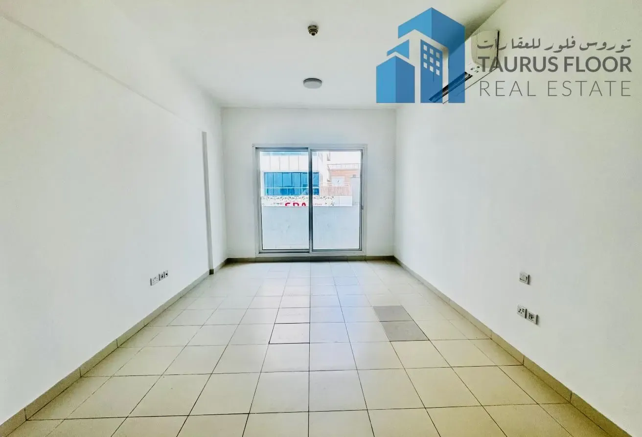 Near Metro Spacious 1BHK Ready to Move Open view
