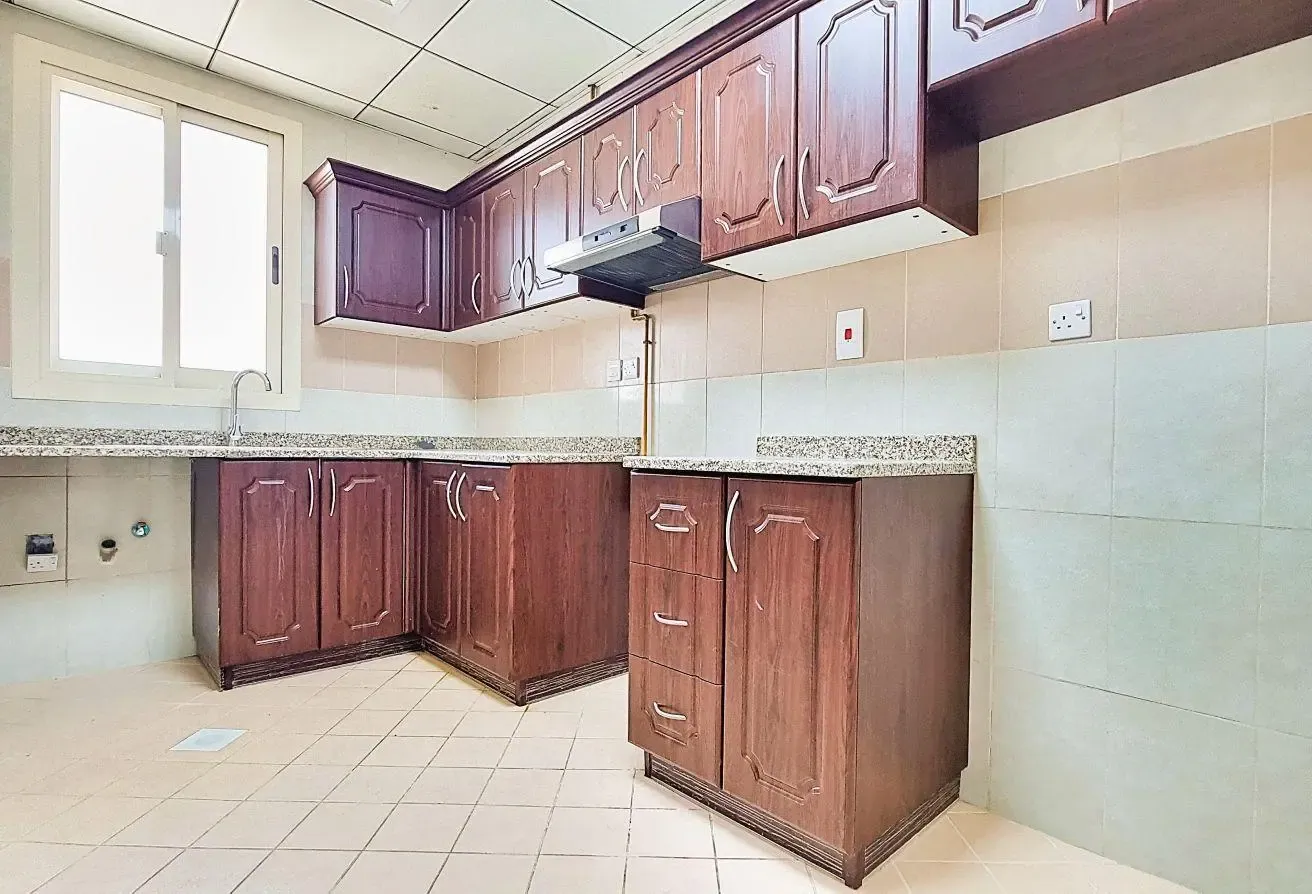 COMPACT | 2 BHK | OPP LULU CENTER | MUTEENA