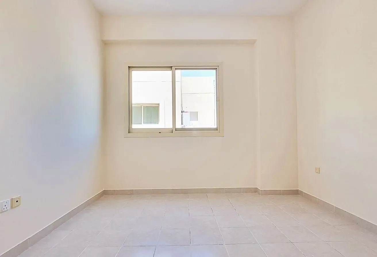 COMPACT | 2 BHK | OPP LULU CENTER | MUTEENA