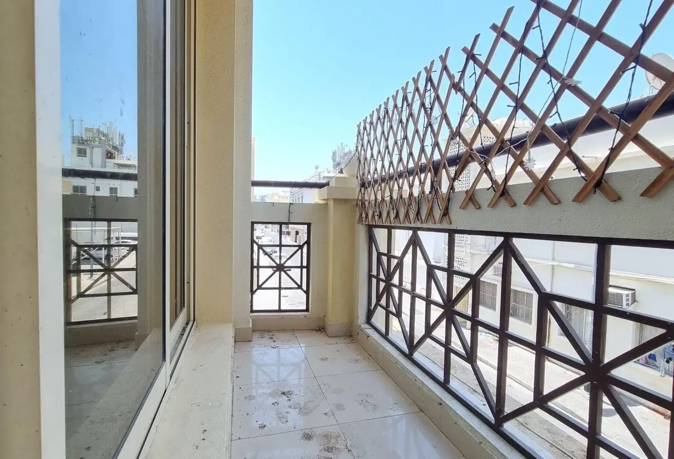 CENTRAL AC 1 BEDROOM-AL MUTEENA