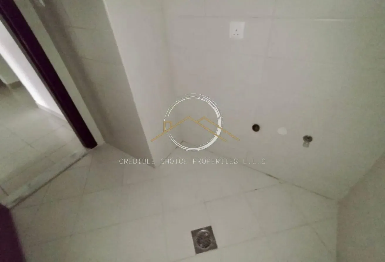 LAUNDRY ROOM| PARKING| 500M METRO| SPACIOUS|FAMILY