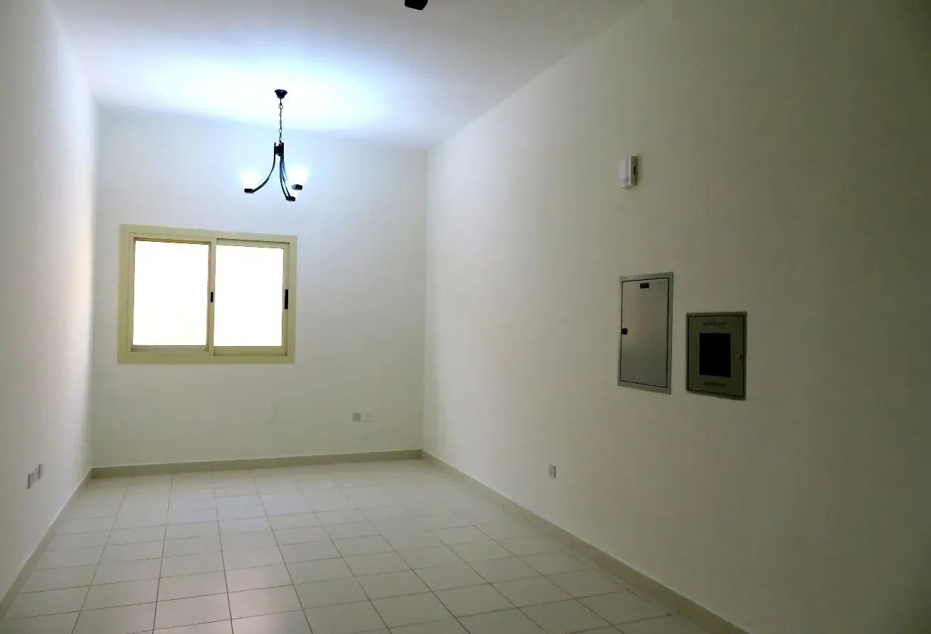 QUALITY-2 BEDROOM+BALCONY-AL MUTEENA