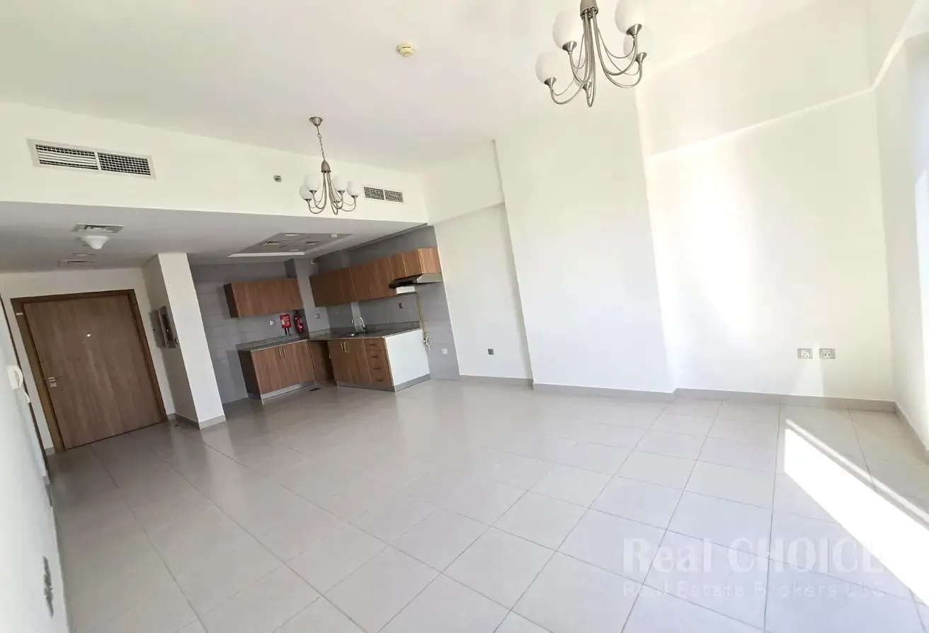 Spacious I Free Maintenance I Family Apartment