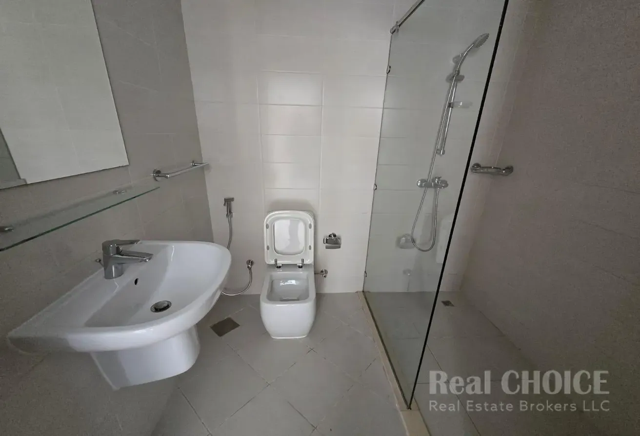 Spacious I Free Maintenance I Family Apartment