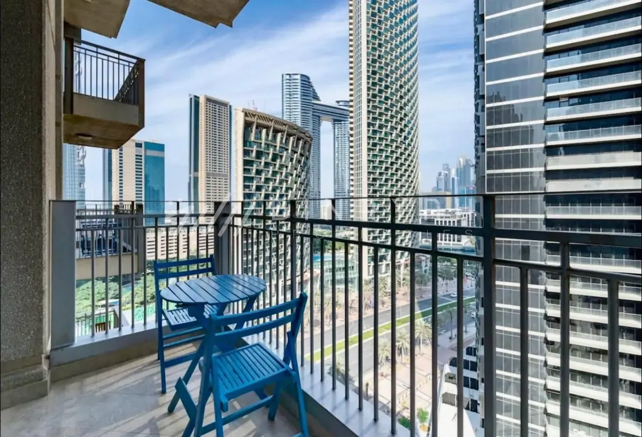 Spacious 2 BR | Prime Location | Fully Furnished