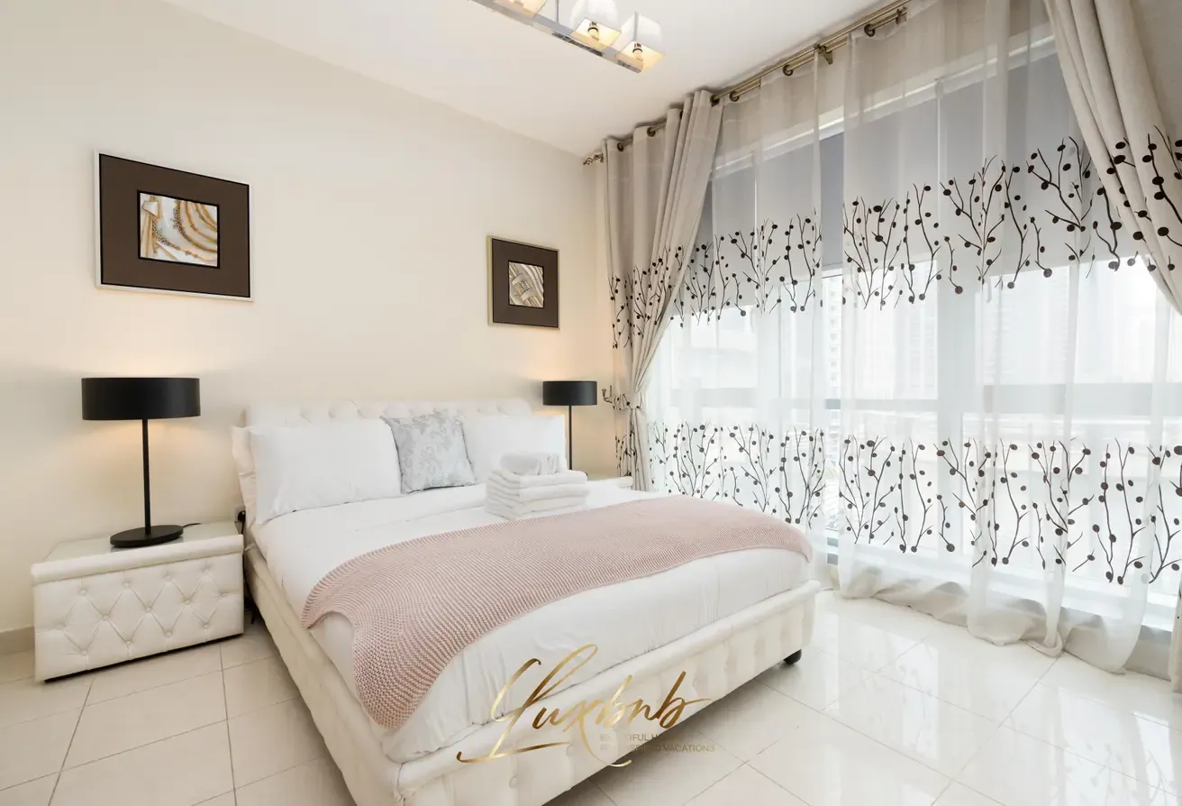 Opera View I Furnished I Ready to move in