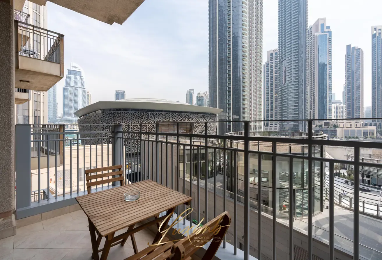 Opera View I Furnished I Ready to move in