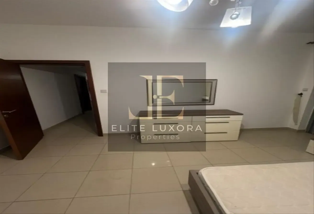 Fountain View|Low Floor|Furnished | Prime Location