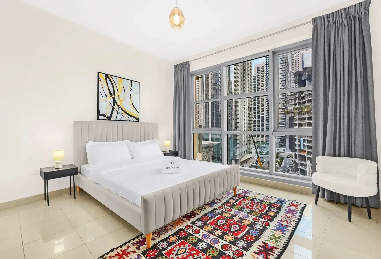 Elegant 2BR Apartment | Prime Downtown Dubai