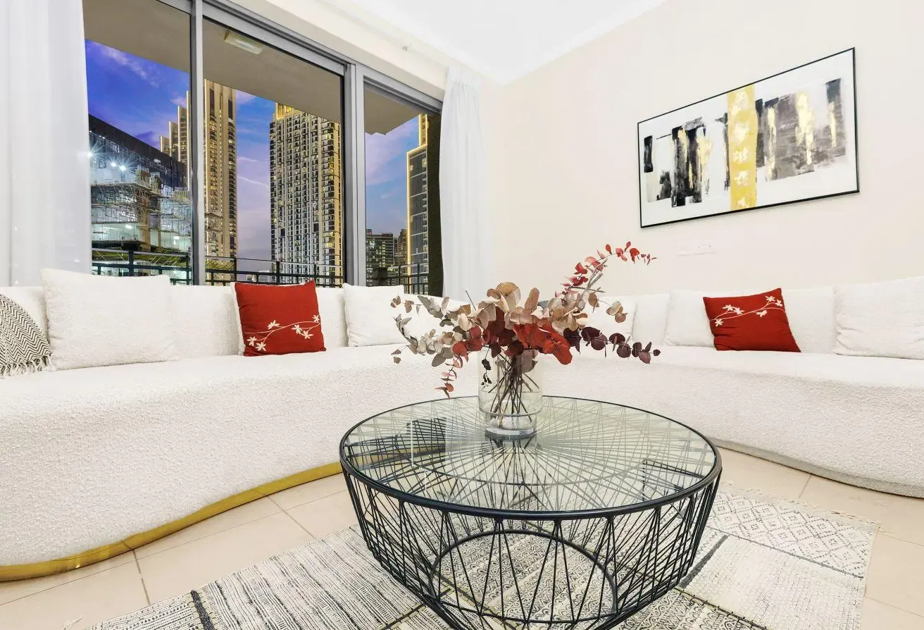 Elegant 2BR Apartment | Prime Downtown Dubai