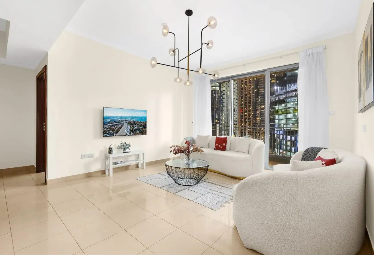 Elegant 2BR Apartment | Prime Downtown Dubai