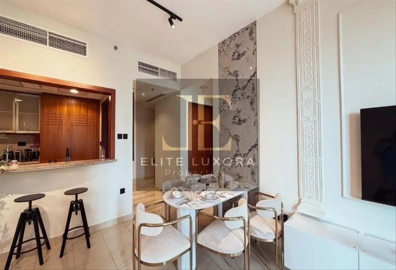 Luxury Living|Pool View|Fully Furnished & Upgraded