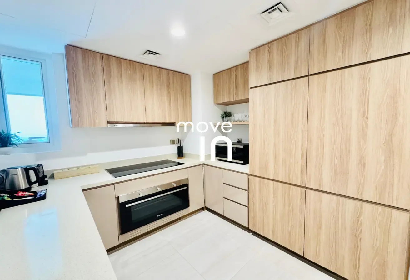 Luxury | Fully Furnished | Canal View | Private Lift