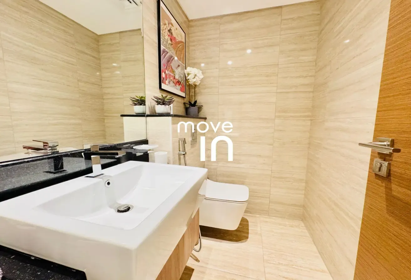 Luxury | Fully Furnished | Canal View | Private Lift