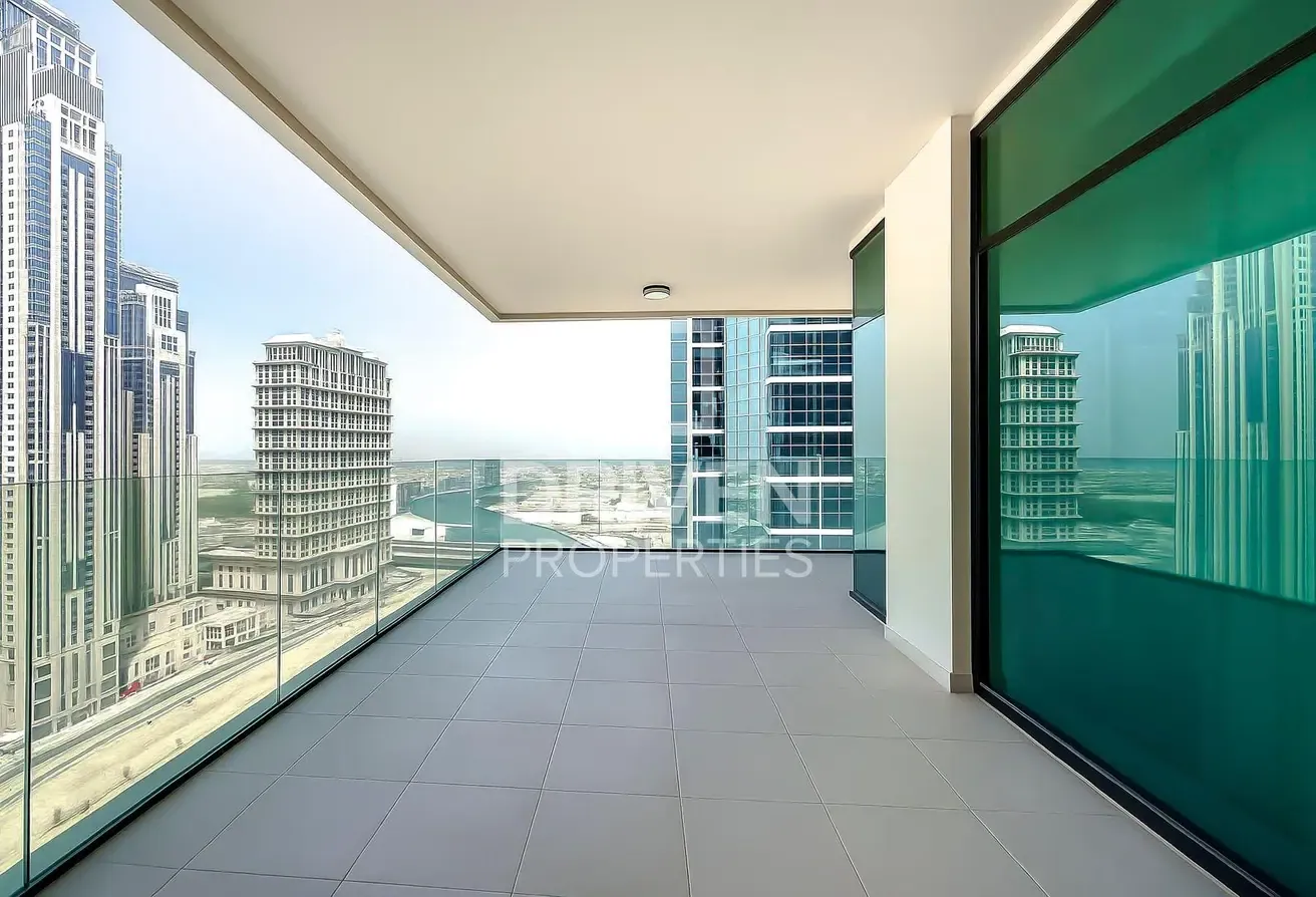 Exclusive | Waterfront Living | Private Elevator