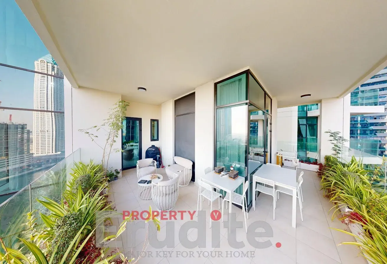 Waterfront 3BR+Maid | Private Lift | Canal View