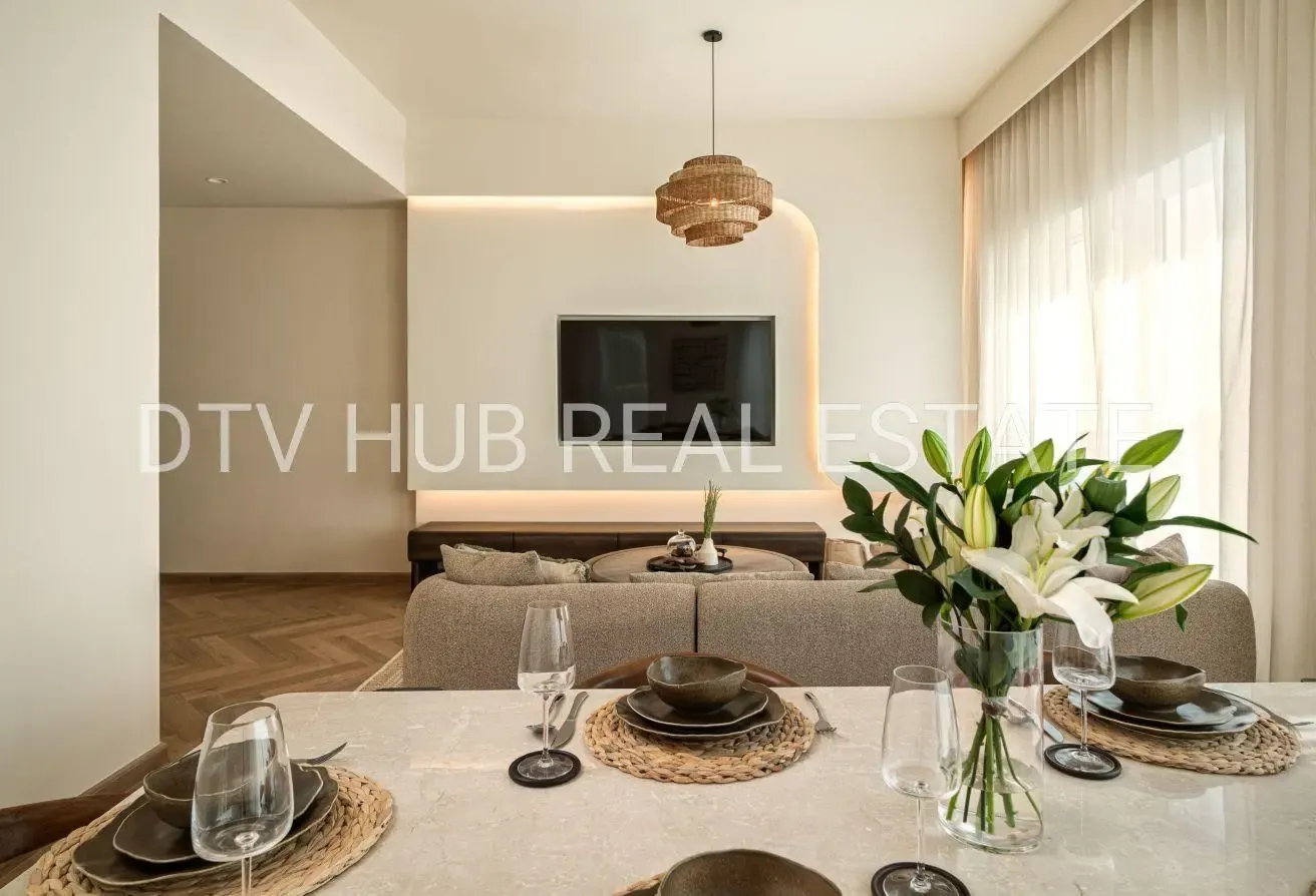 Seraya 42 | Waterfront | Private Lift