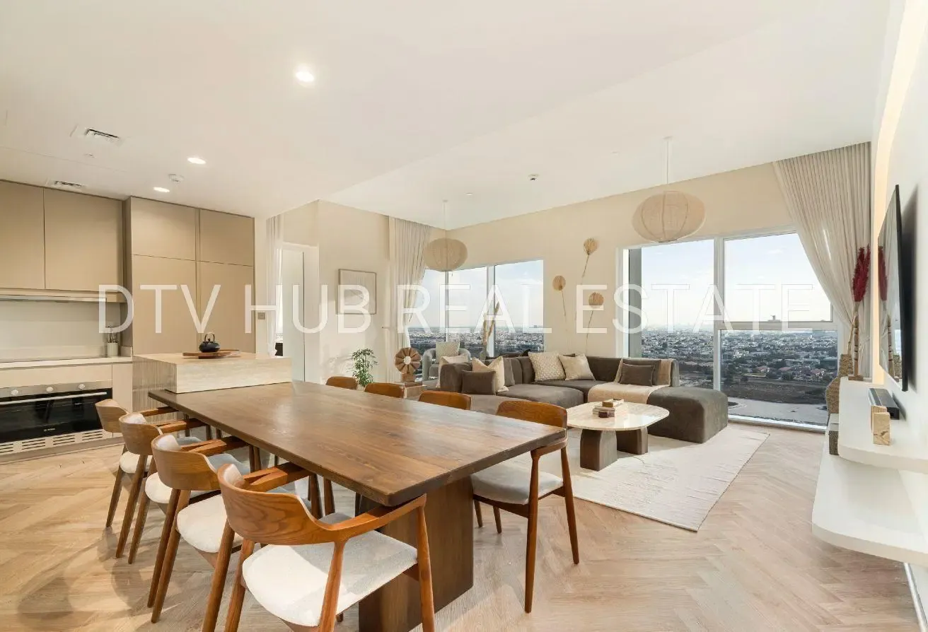 Seraya 6 | Private Jacuzzi & Elevator | Waterfront