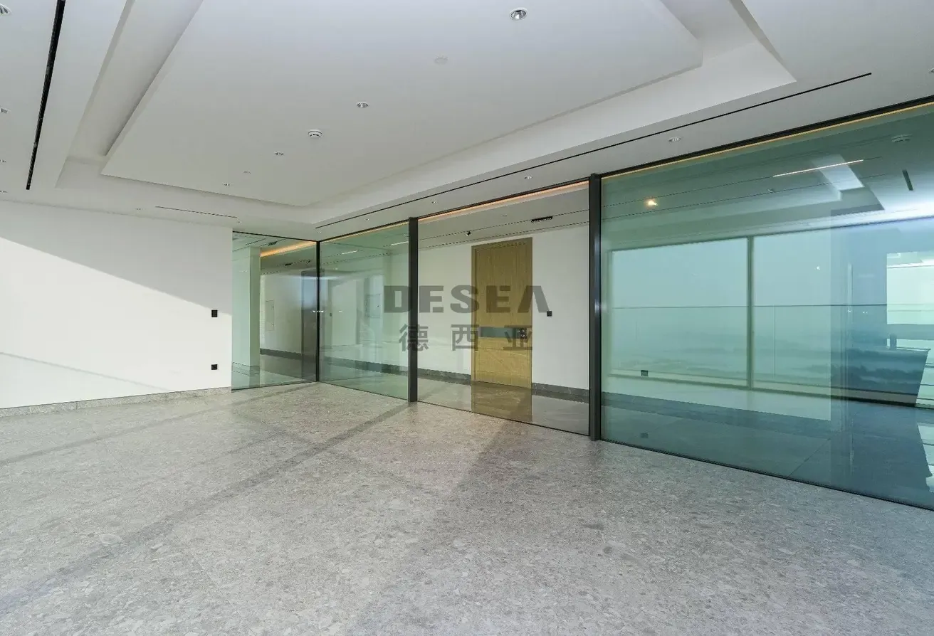 Luxury Unit | Palm Jumeirah View | Vacant