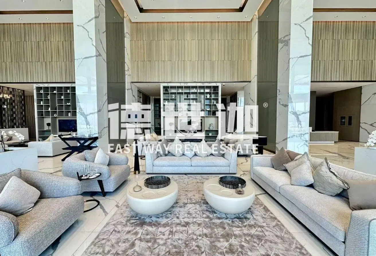 Luxury Oceanfront Residence | Expansive Sea Views