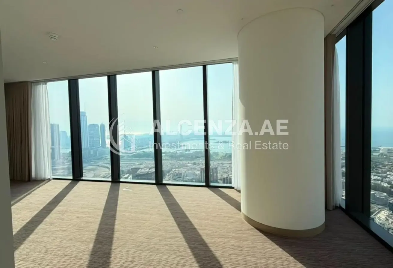 PANORAMIC VIEWS | HIGH FLOOR | LUXURY LIVING