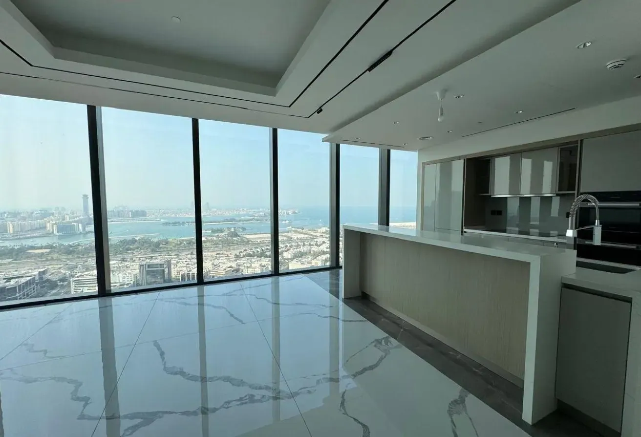 Luxury Apartment | Sea View | Ready to Move