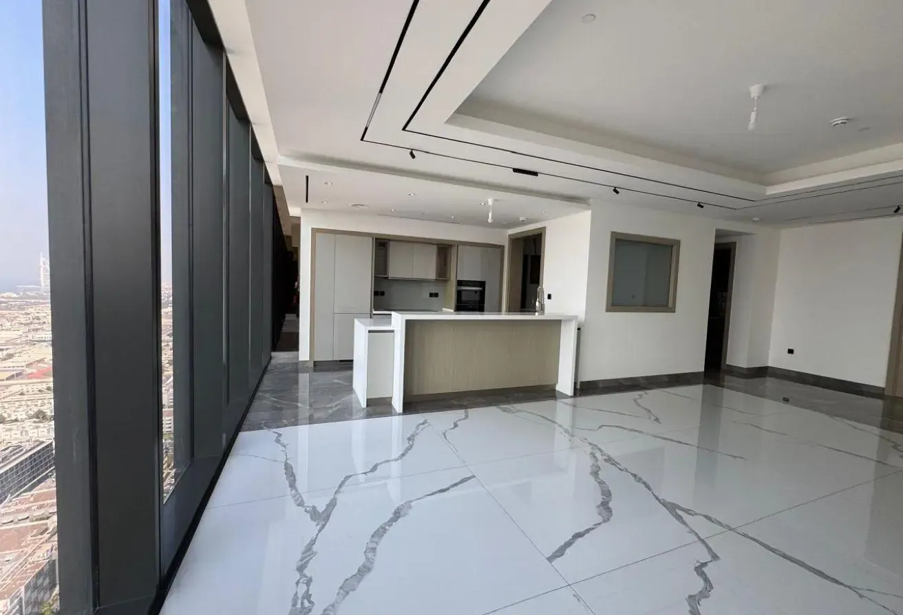 Luxury Apartment | Sea View | Ready to Move