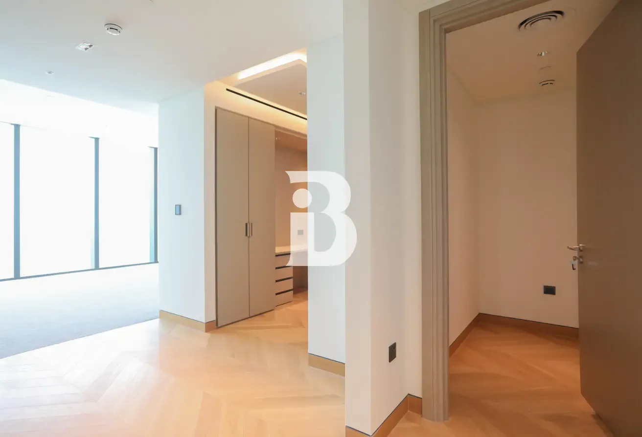 Exclusive High-Floor 4-Bedroom | S Tower