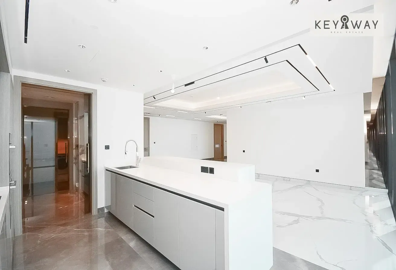 Expansive 4-Bed | Private Pool & Garden