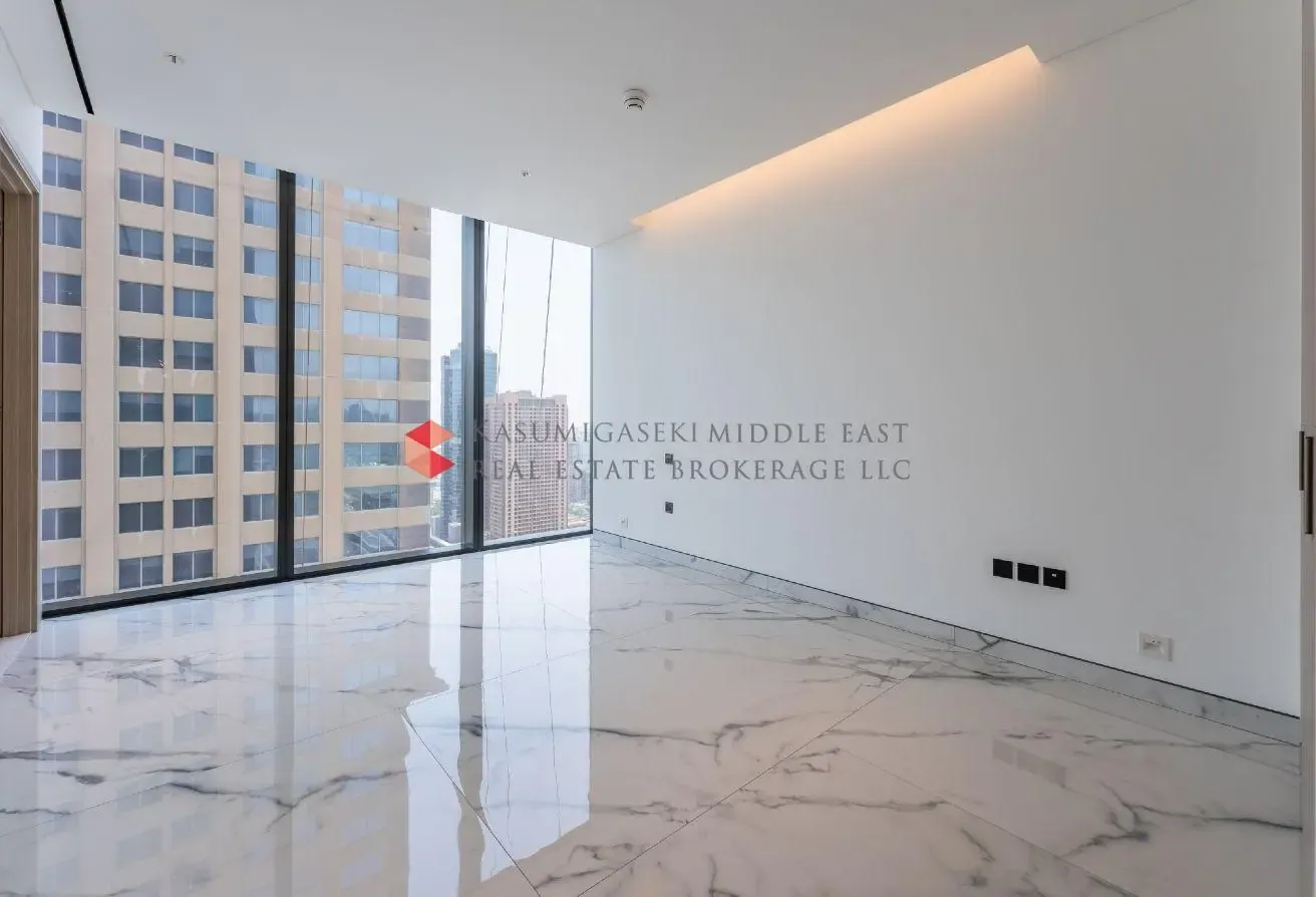 Prestigious S Tower Unit | Modern Elegance