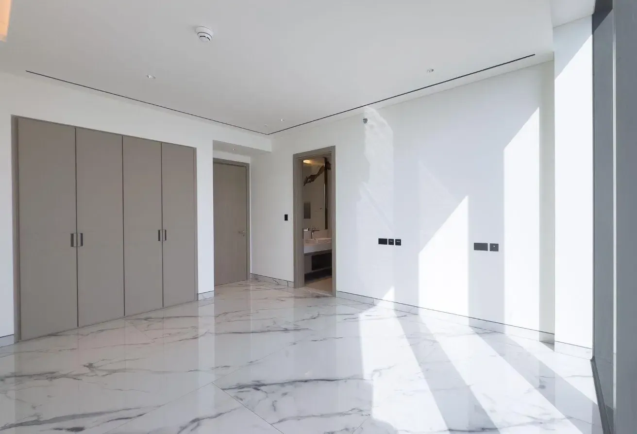 Palm View and Sea View | Luxury Living | Vacant