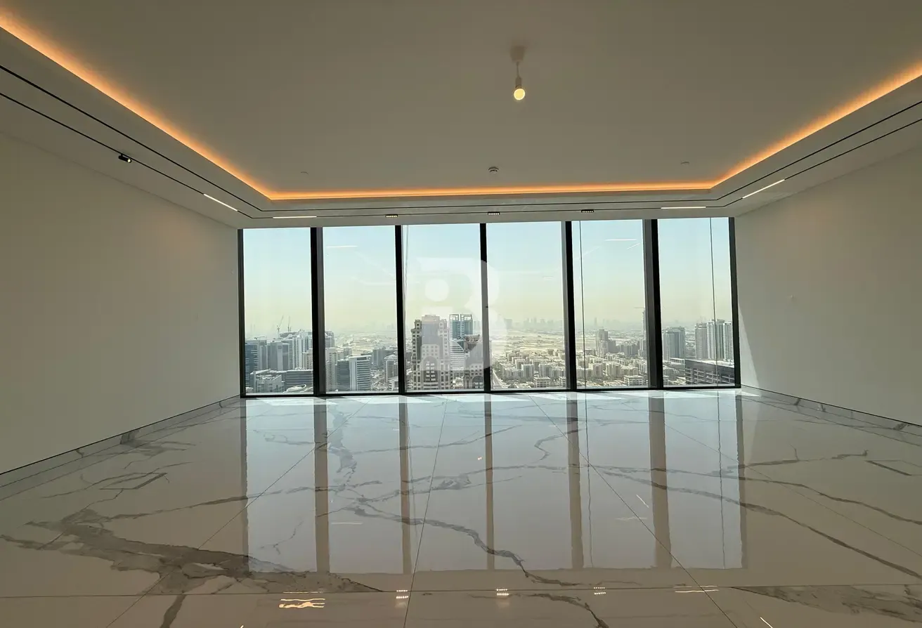 MULTIPLE OPTIONS I SPECIALISIT I VACANT