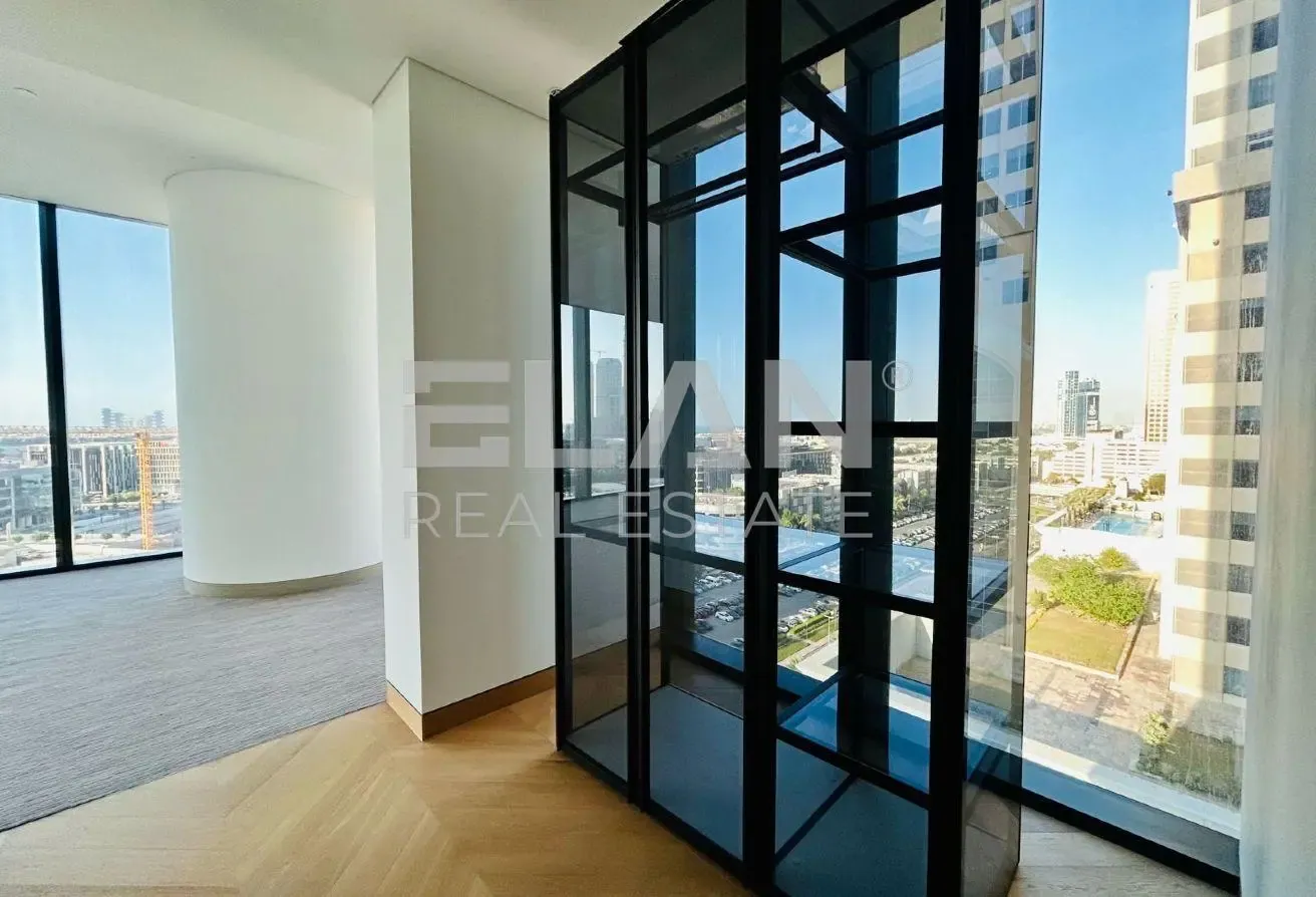 Ultra Luxury Residence| Burj Al Arab and WaterView