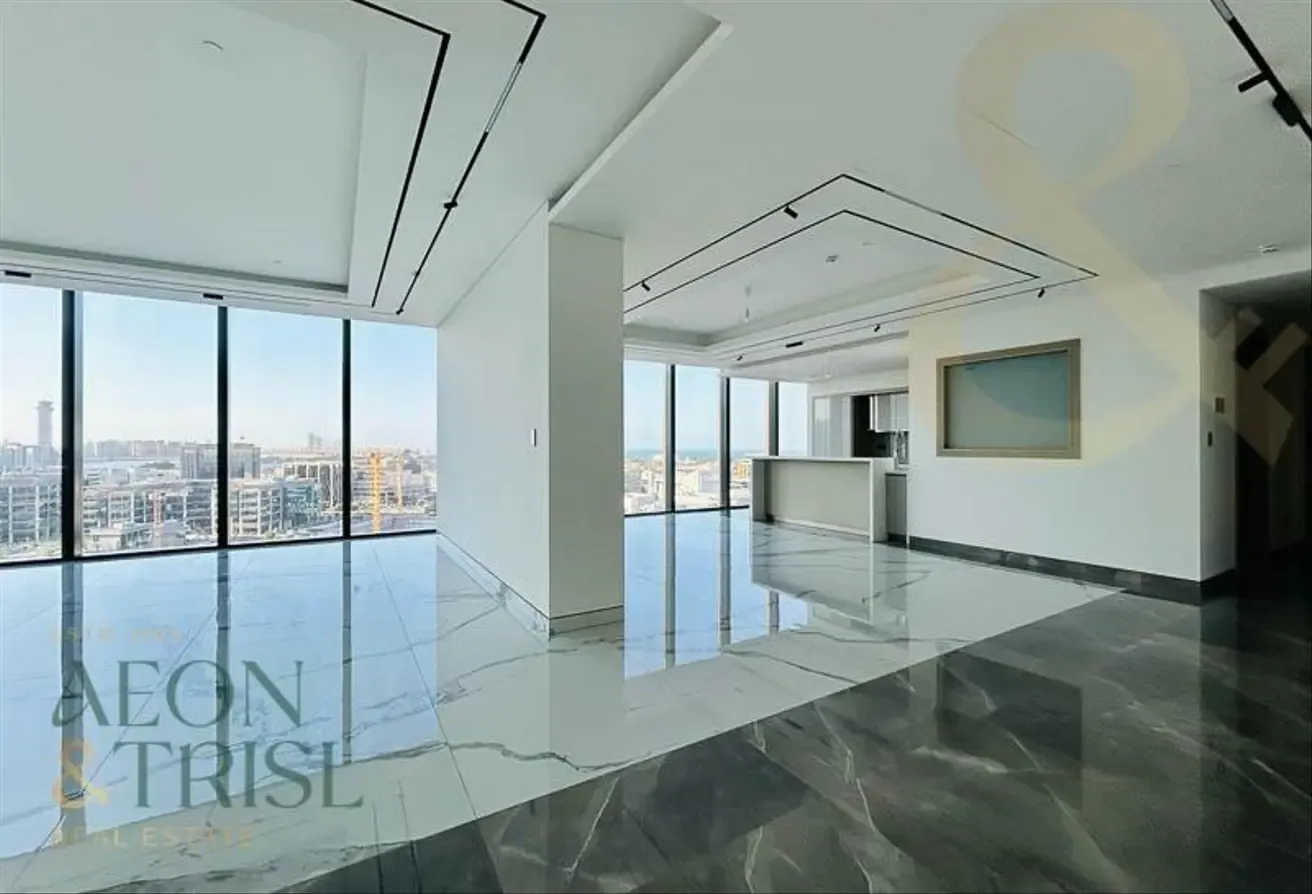 Ultra Luxury 4BR | Panoramic Skyline and SZR Views