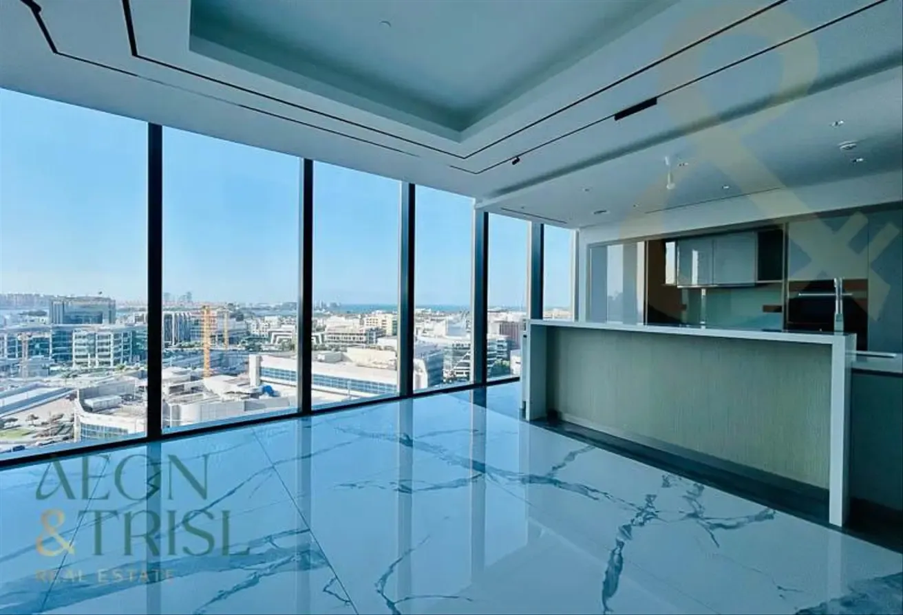 Ultra Luxury 4BR | Panoramic Skyline and SZR Views