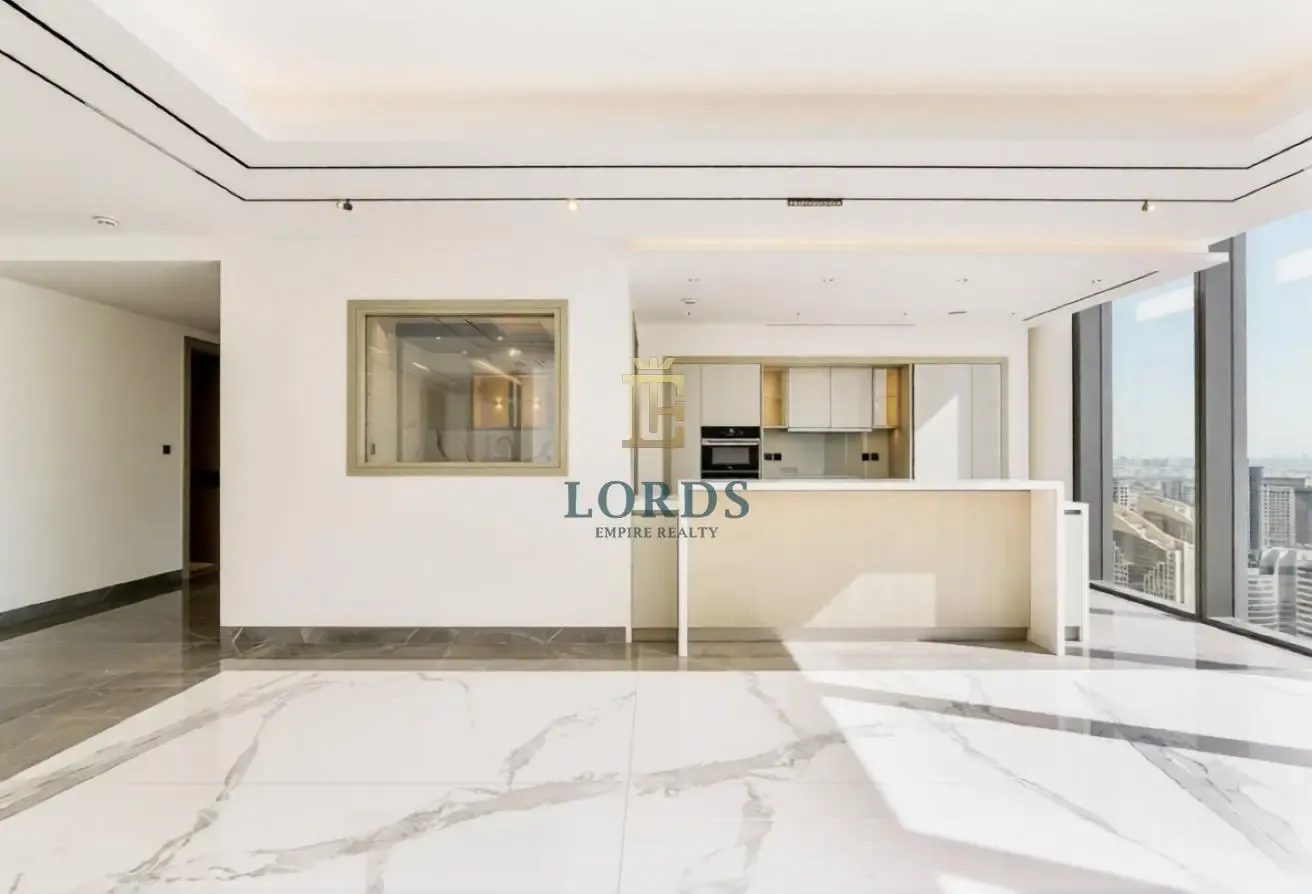 Signature Penthouse | Private Pool | Skyline & Sea