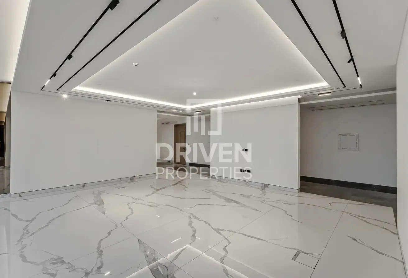 Vastu Complaint | Palm Jumeirah Burj Al Arab View