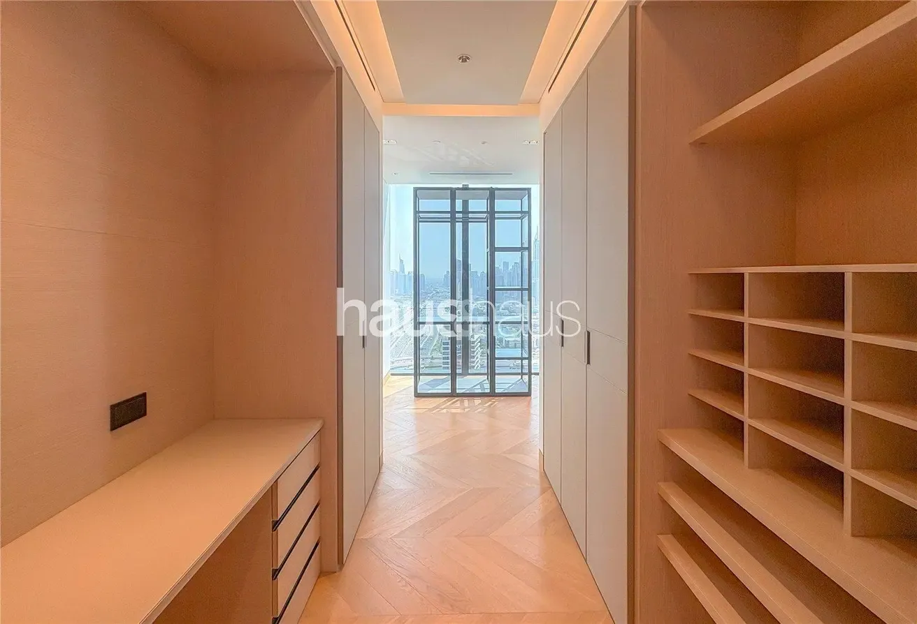 Luxury Penthouse | Incredible Views | Brande new