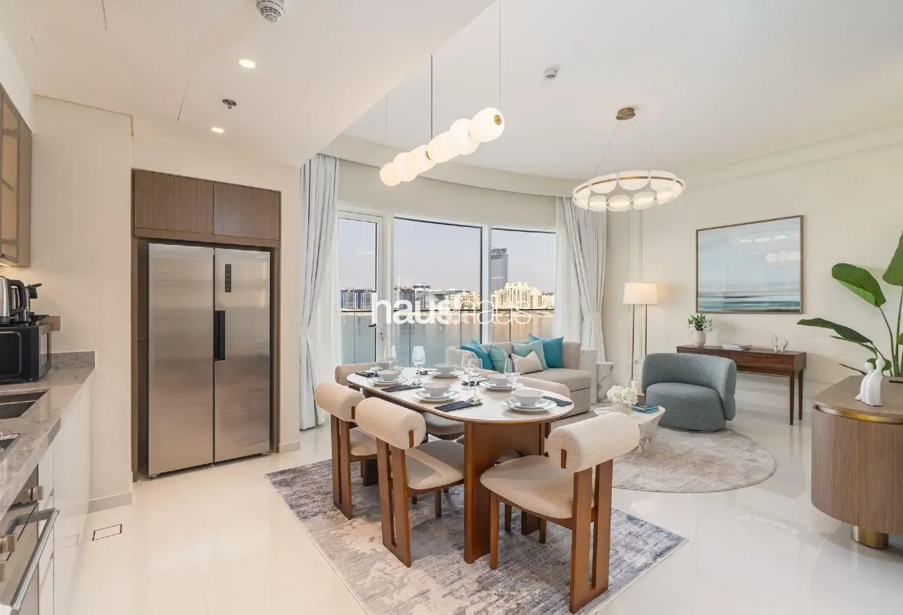 Luxurious 2BR | Breathtaking Sea and Beach View