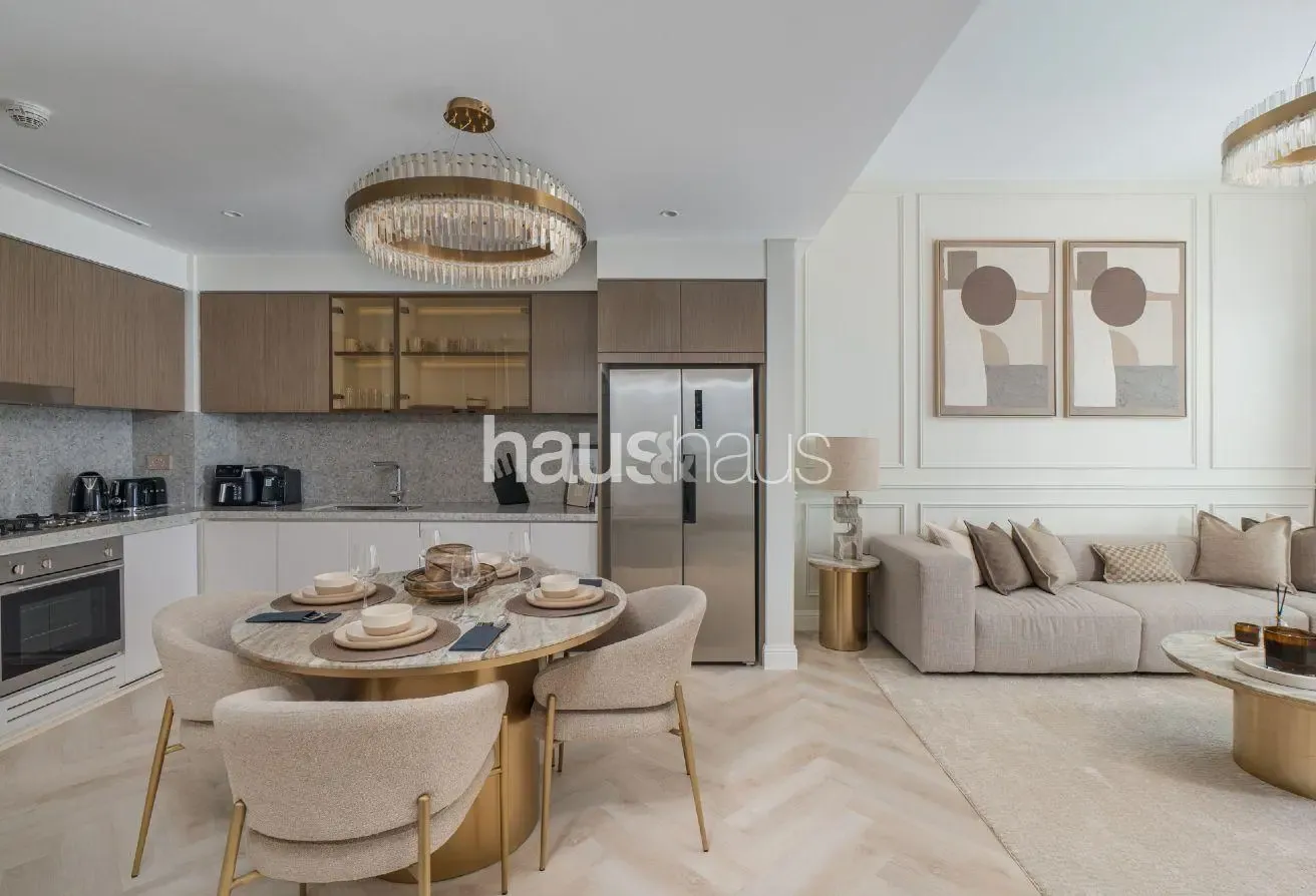 Luxurious 2BR | Direct Beach Access | High Floor