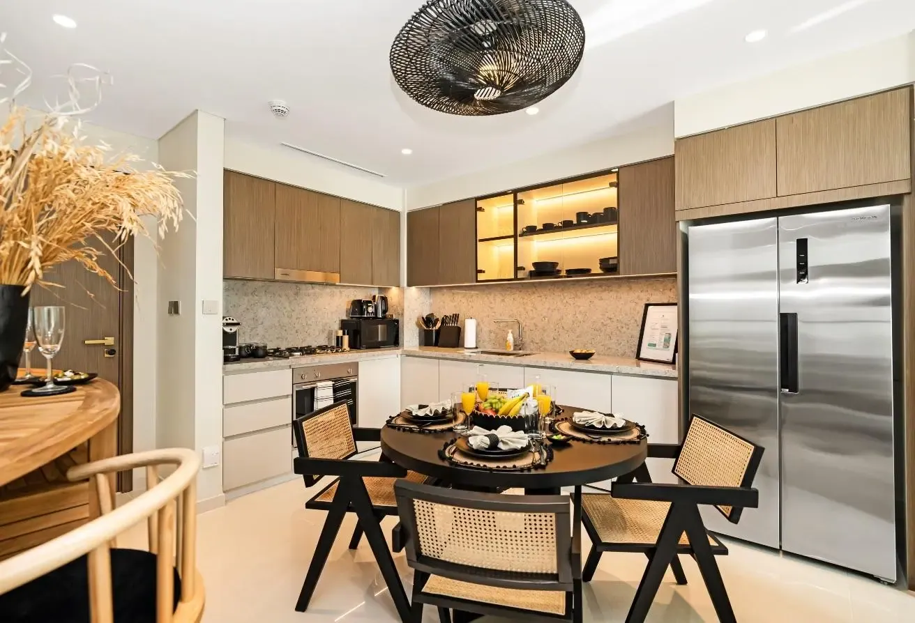 Luxury 2 Bed | Private Beach Access | All Bills
