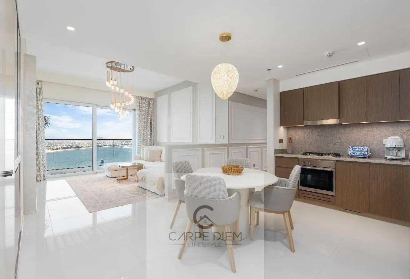 Seaside Luxury Unit - Full Palm View