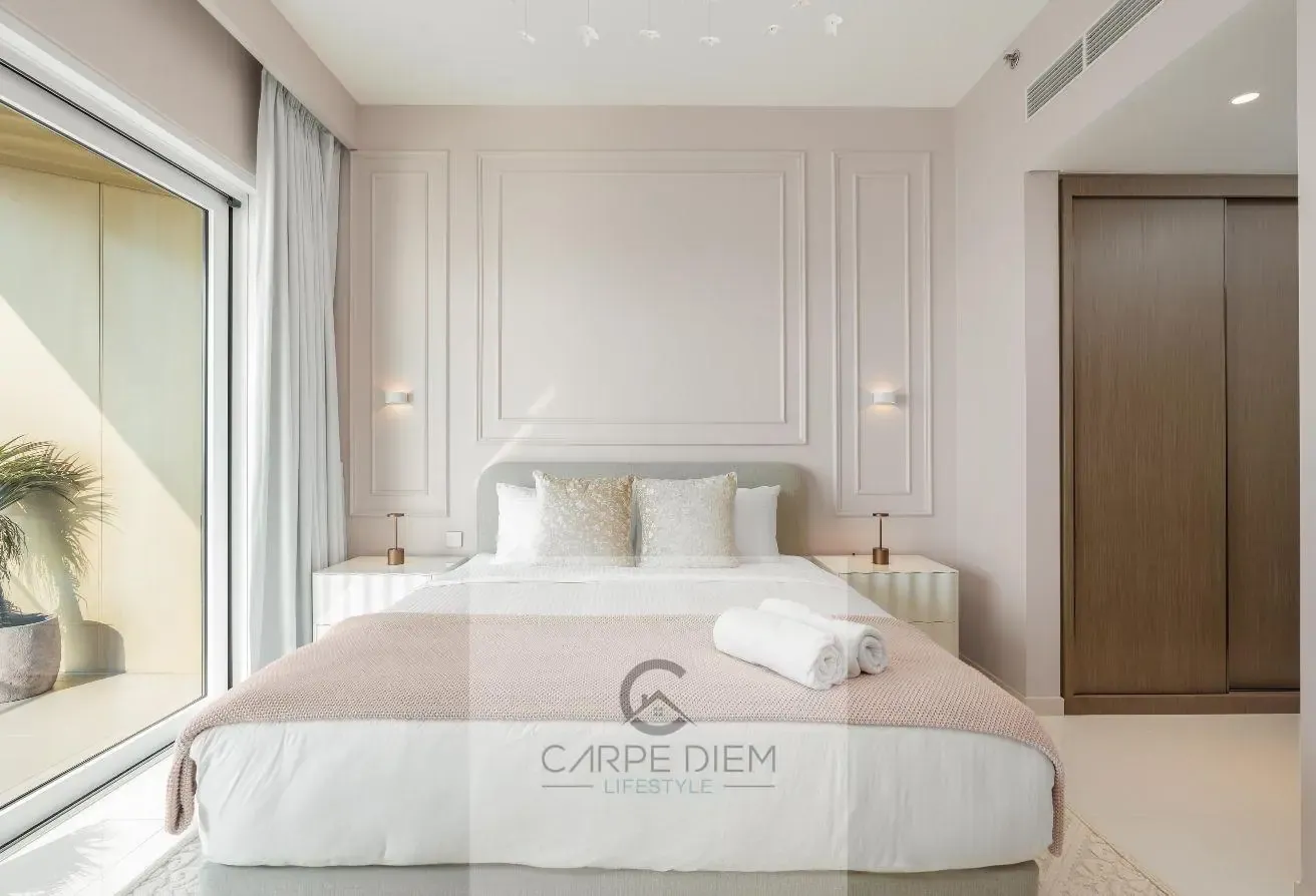 Seaside Luxury Unit - Full Palm View