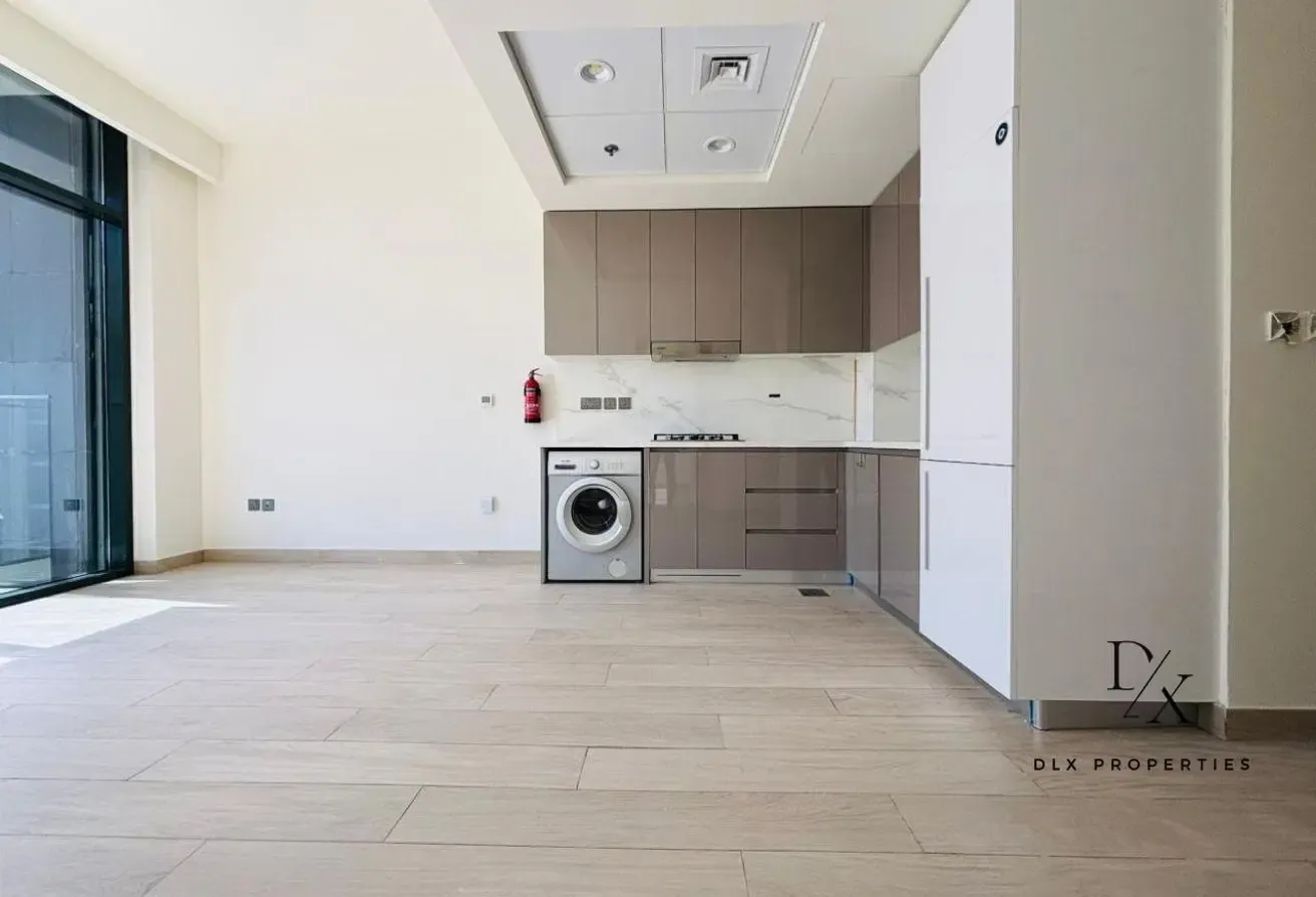 Multiple Units | Well Maintained | Chiller Free