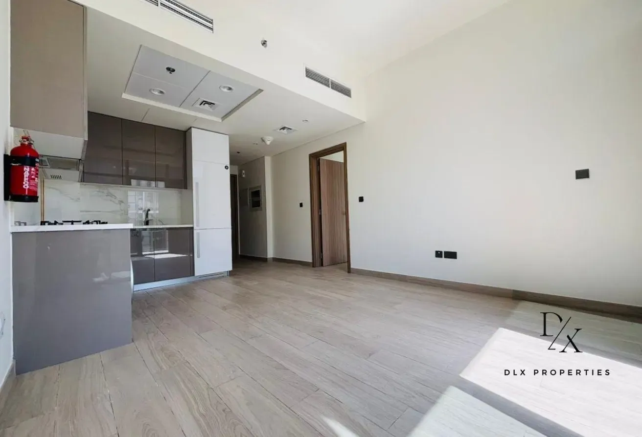 Multiple Units | Well Maintained | Chiller Free