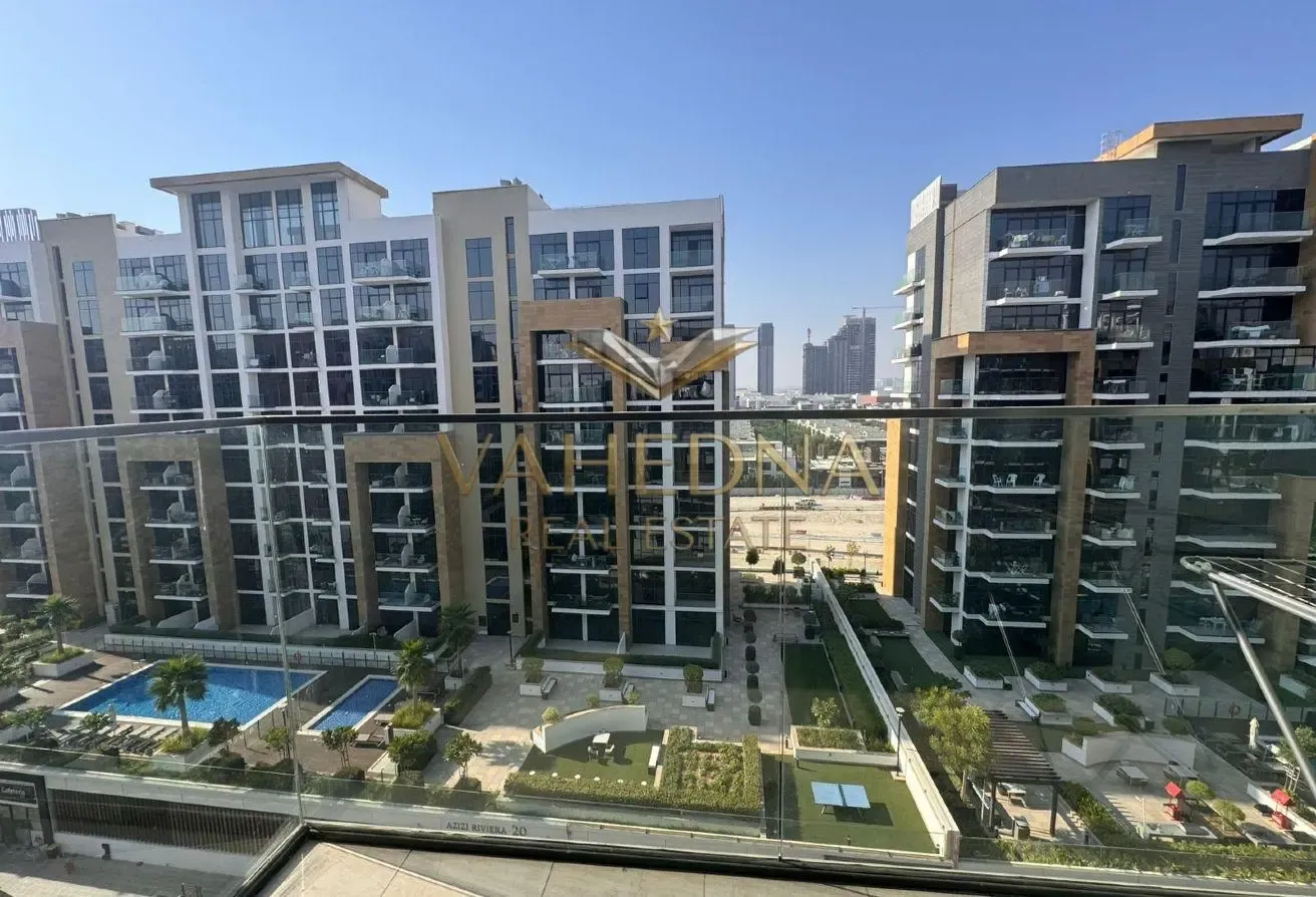 BEST OFFER I Modern Studio | Balcony | Vacant