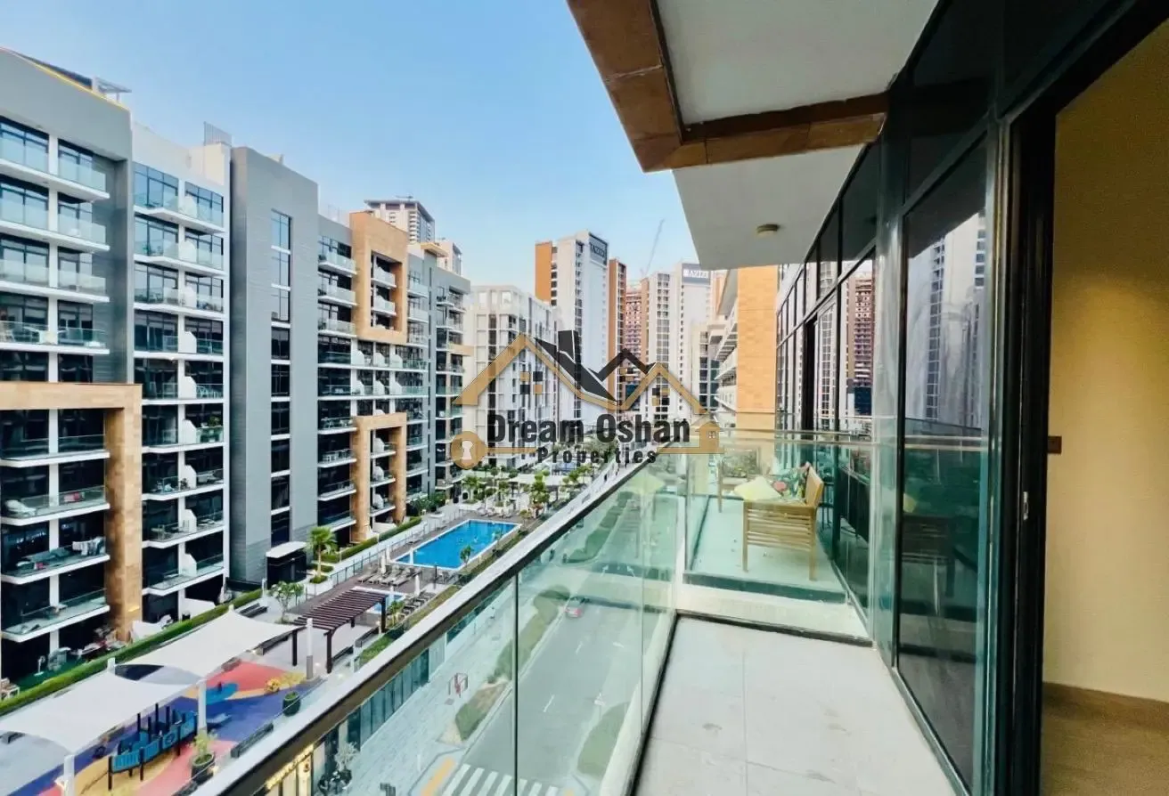 Pool View - High Floor - Multiple Payment - Bright