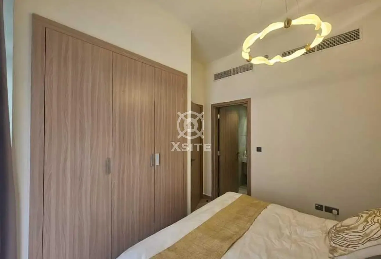 Modern 1 BR | Fully Furnished | Pool View